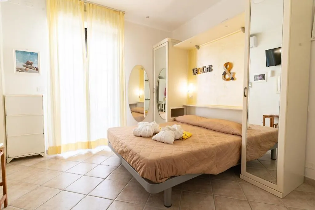 Hotel Byron-1